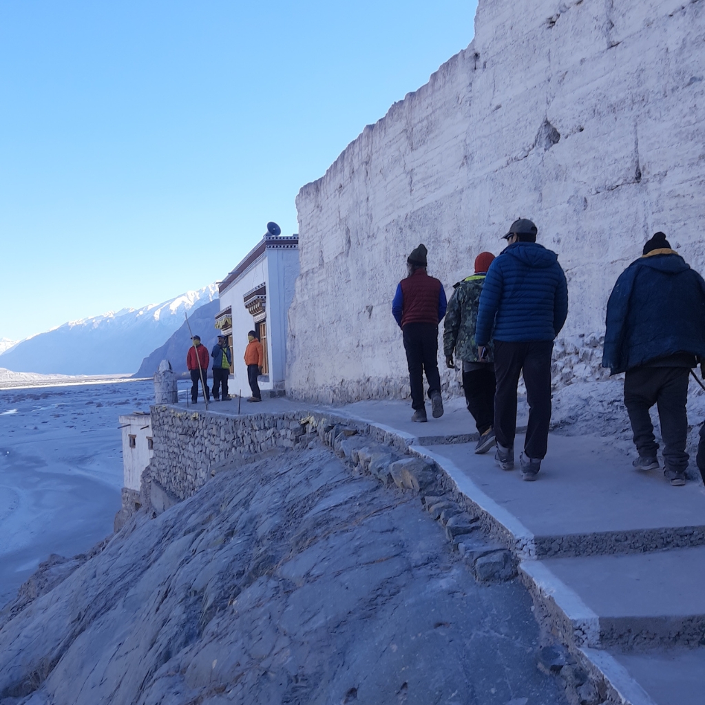 pahadi_bakra_expedition_climb_trek_ski_india_off_beaet_IFMGA_UIAGM_PCGI_UIAA_guide20