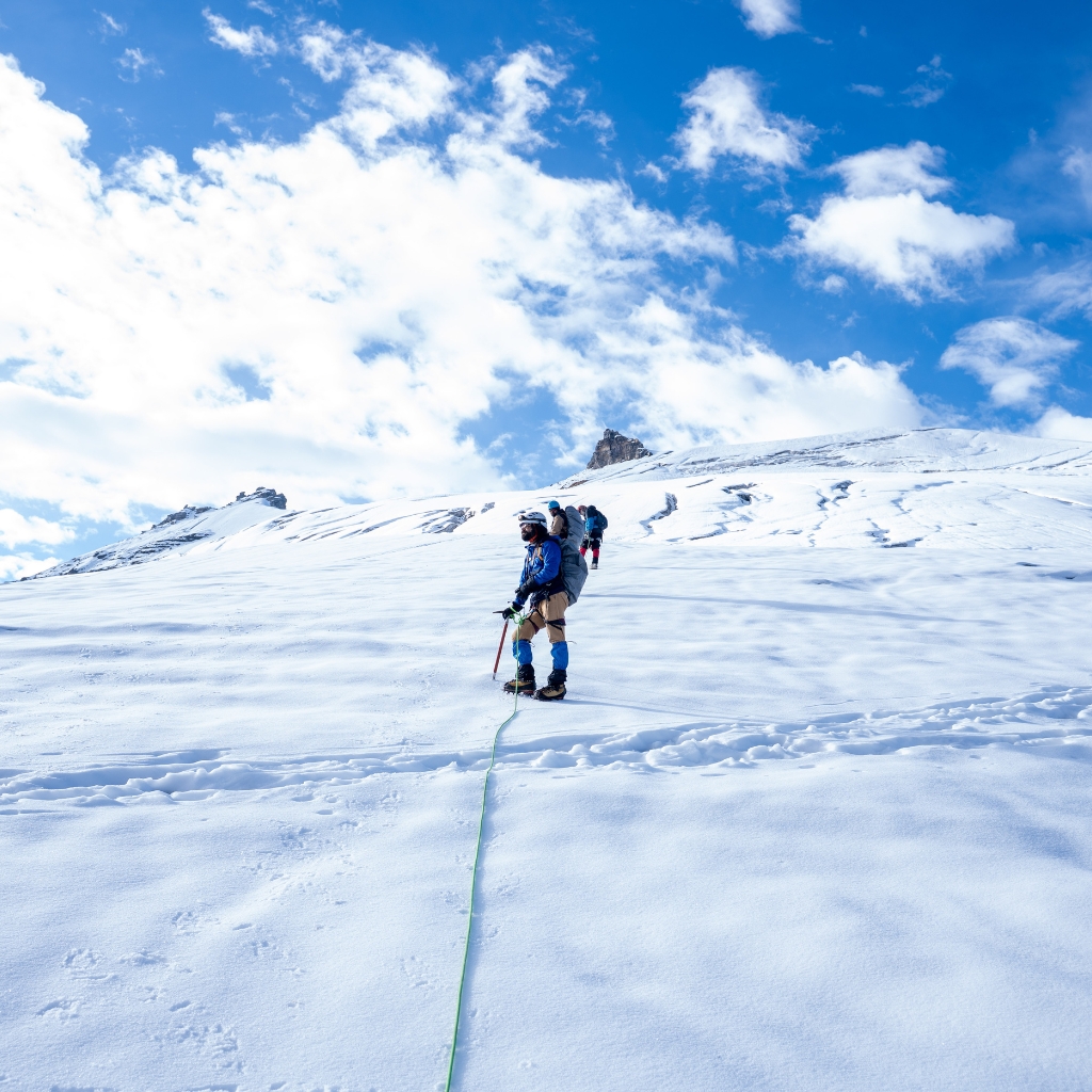 pahadi_bakra_expedition_climb_trek_ski_india_off_beaet_IFMGA_UIAGM_PCGI_UIAA_guide9
