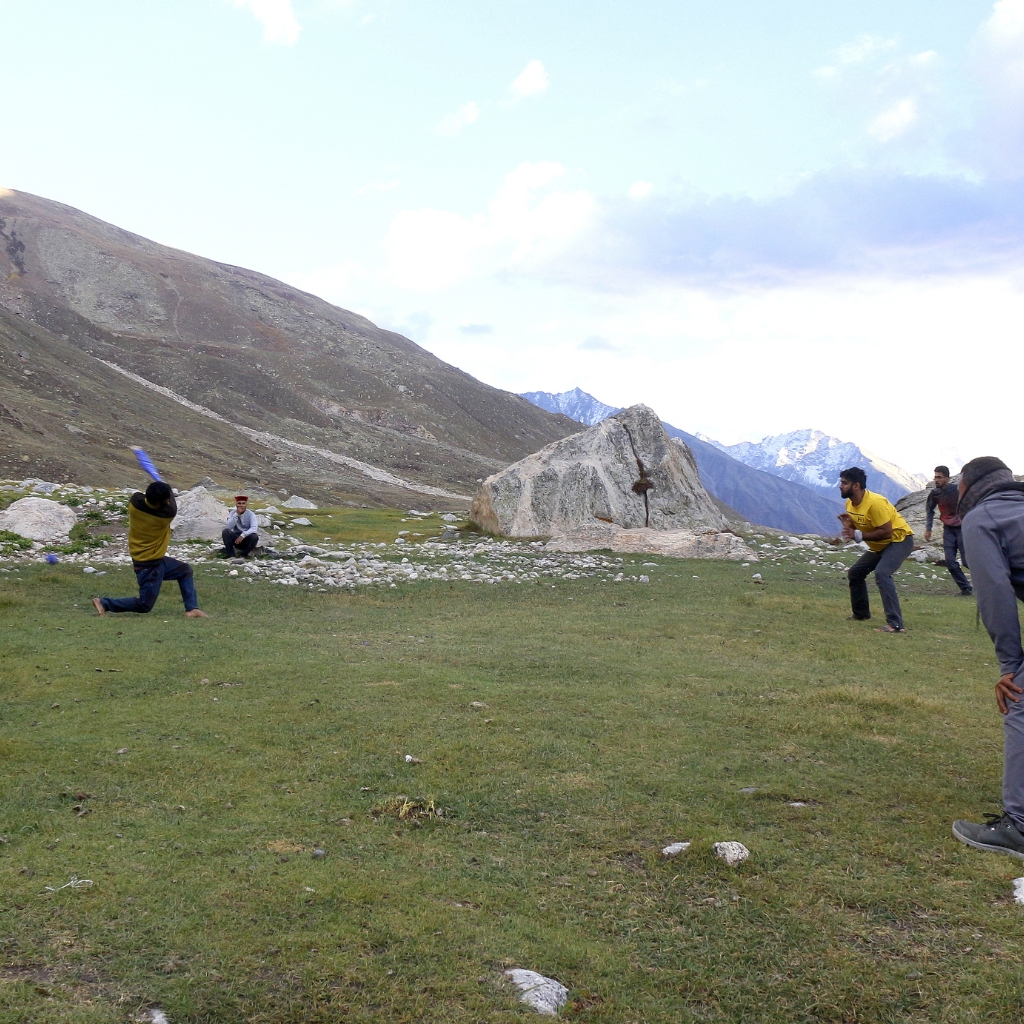 pahadi_bakra_fcustom_tours_ski_touring_india_alpinism_backpacking4
